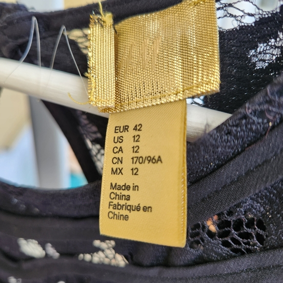 H&M dress - Picture 4 of 4